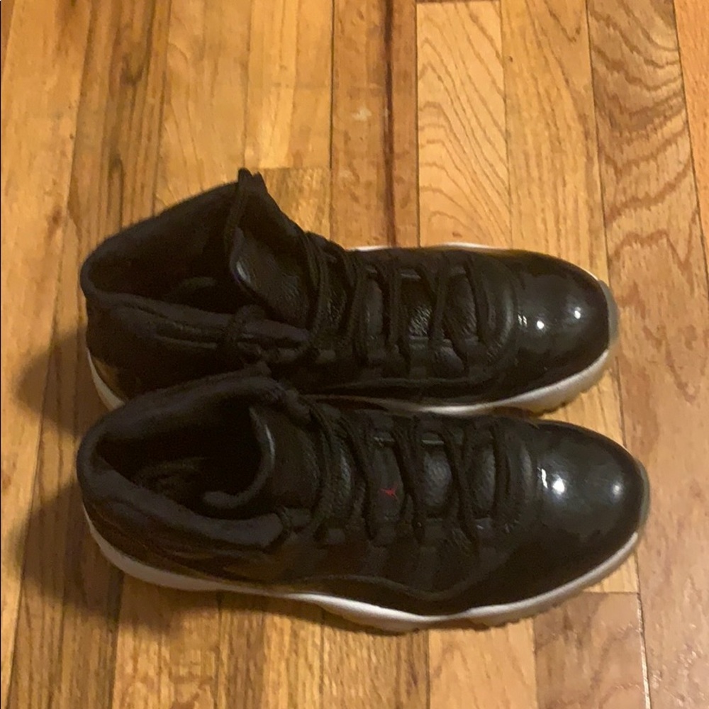 Jordan 11 72-10 edition